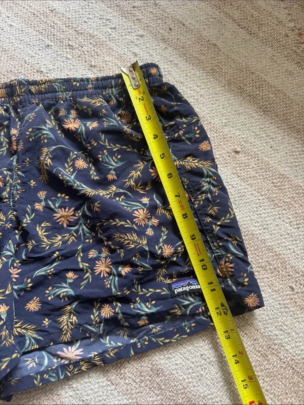 Patagonia Women's Navy Floral Athletic Shorts - Picture 6 of 6
